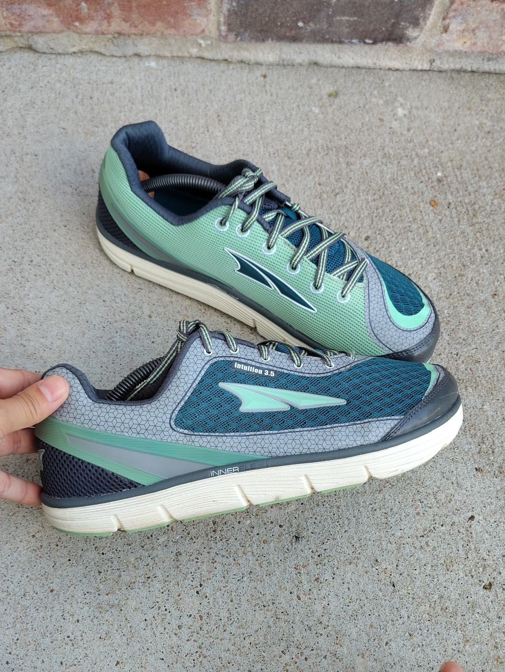 Altra Intuition 3.5 Inner Flex Road Running Athletic Shoes Size 9.5 Lightweight - Picture 7 of 16